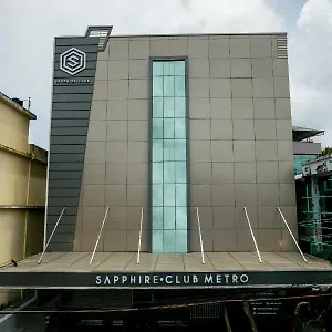 Sapphire Club Metro Hotel